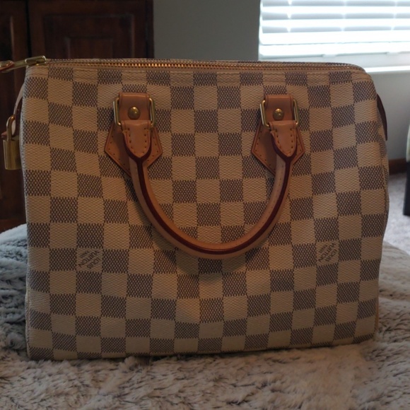 Louis Vuitton Handbags - White Louis Vuitton Speedy bag